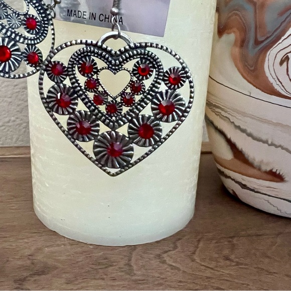 Fashion Jewelry Silver and Ruby Red Filagree Heart Earrings Pierced Dangle - Picture 2 of 3